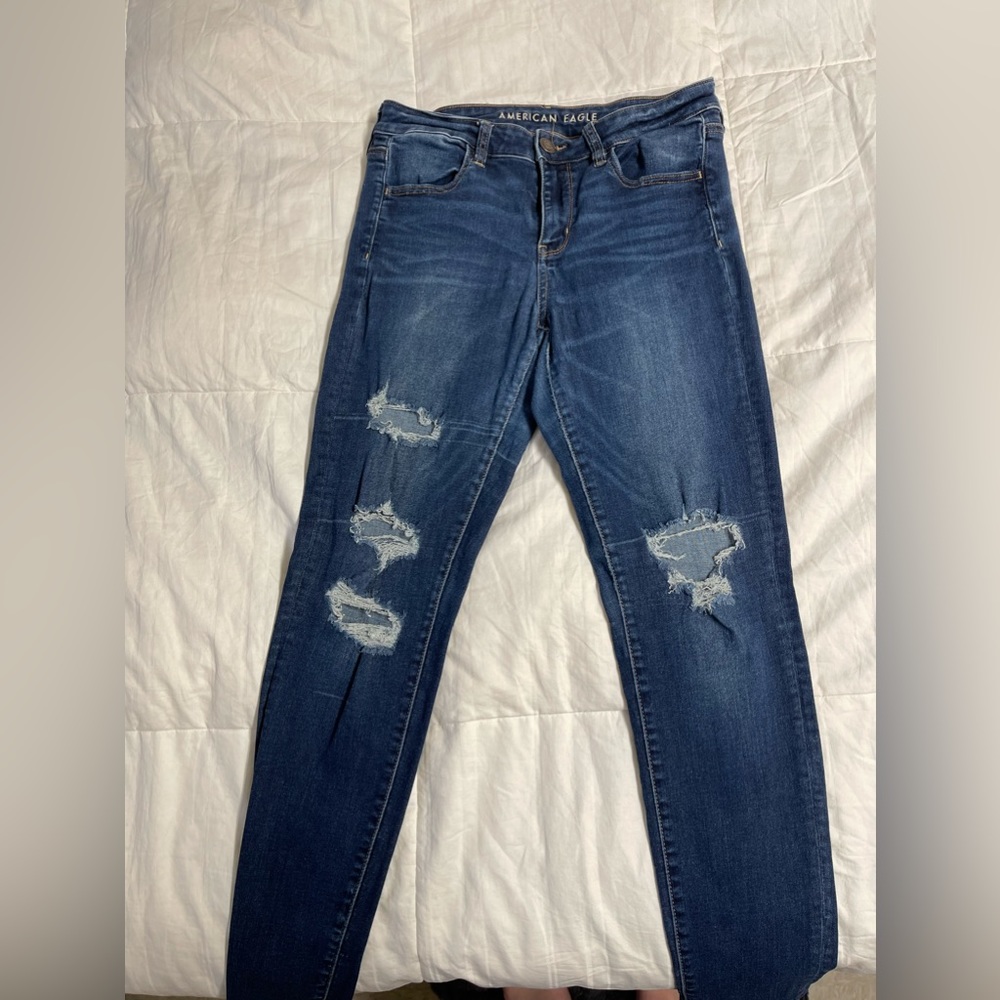 American Eagle Next Level Stretch Distressed Jegging Jeans